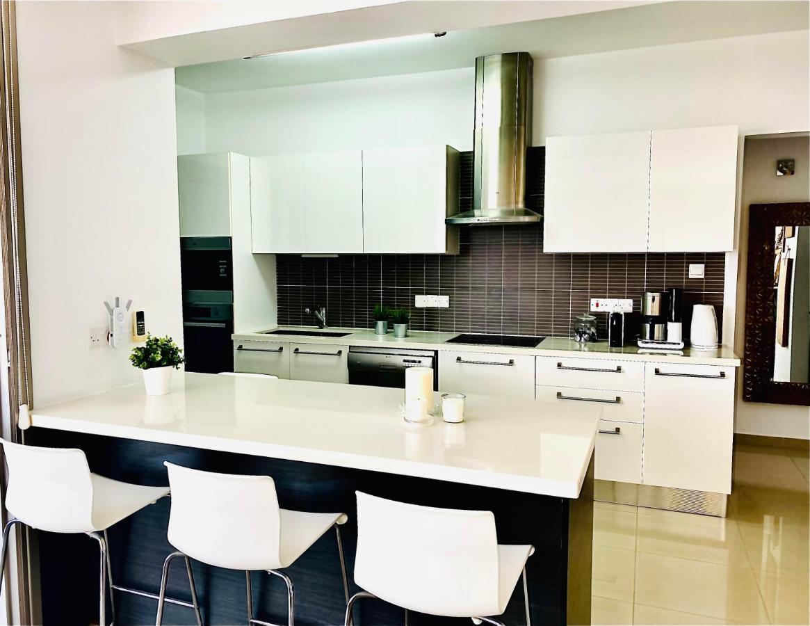 Apartament The Penthouse 401 Larnaca Zewnętrze zdjęcie